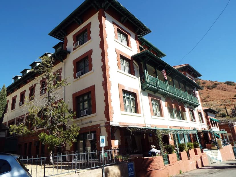9 Essential Moves for a Bisbee Weekend Getaway