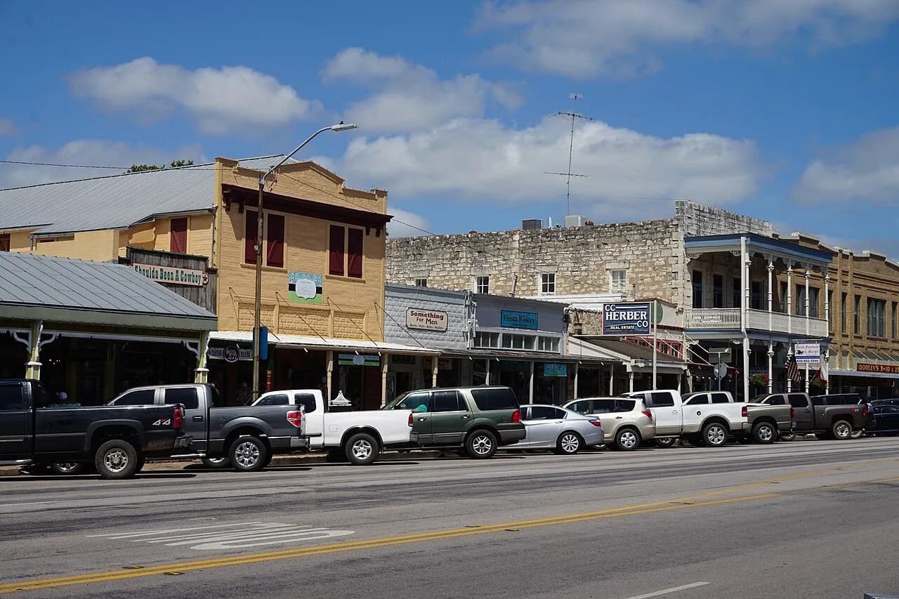 9 Fredericksburg Texas Weekend Getaway Ideas for a 3-Day Hill Country Trip