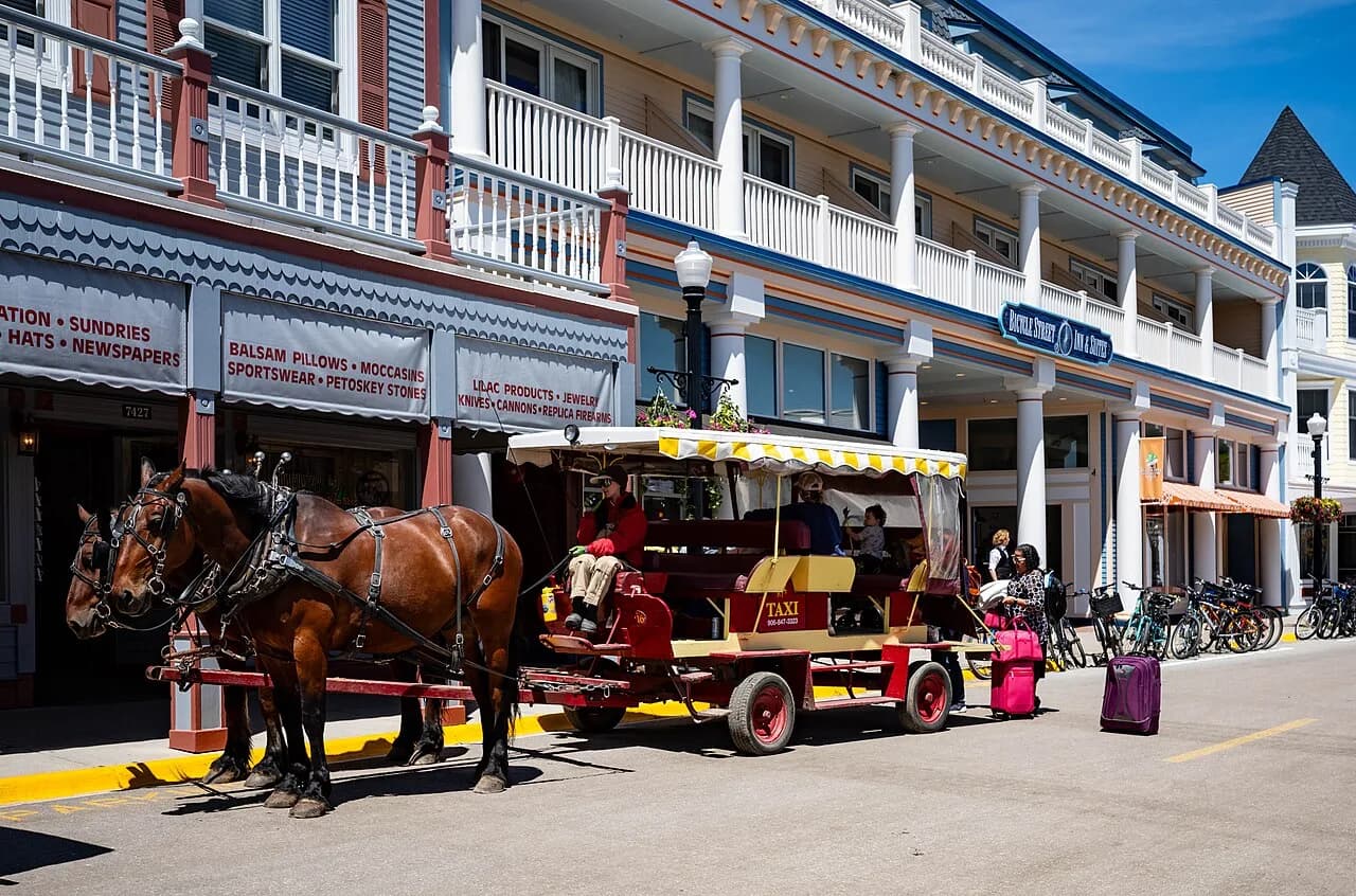 Mackinac Island 2 Day Itinerary: A Car-Free Weekend Plan