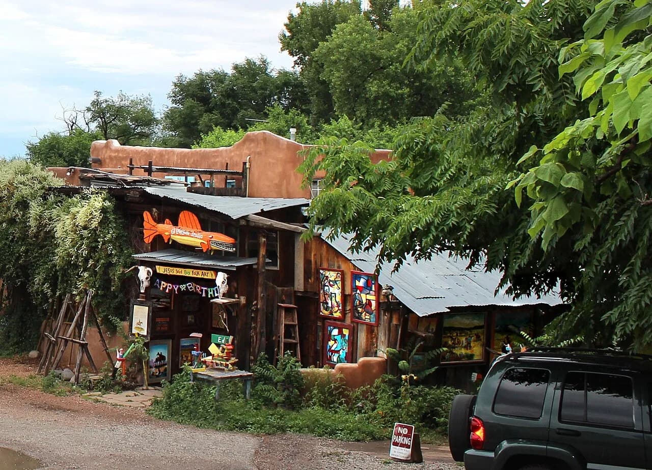 9 Essential Decisions for a Santa Fe Weekend Getaway