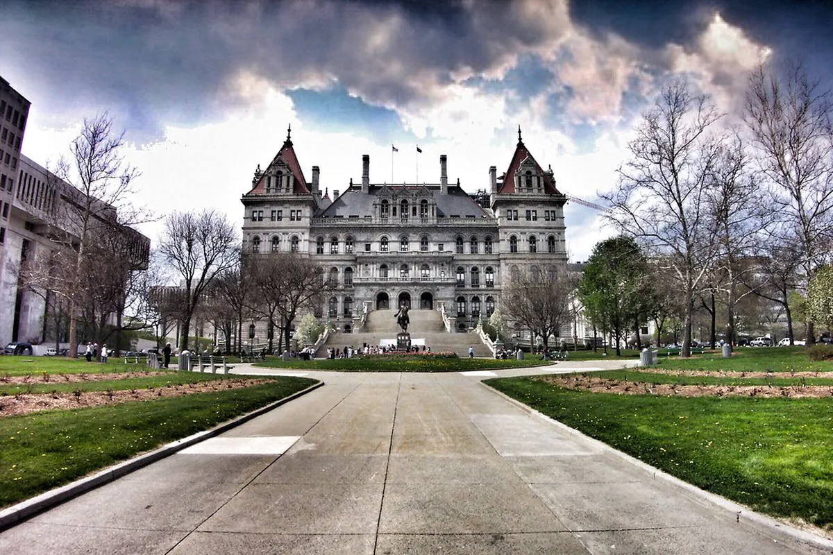 Planning Costs, Access, and Local Rules Before You Go in Albany