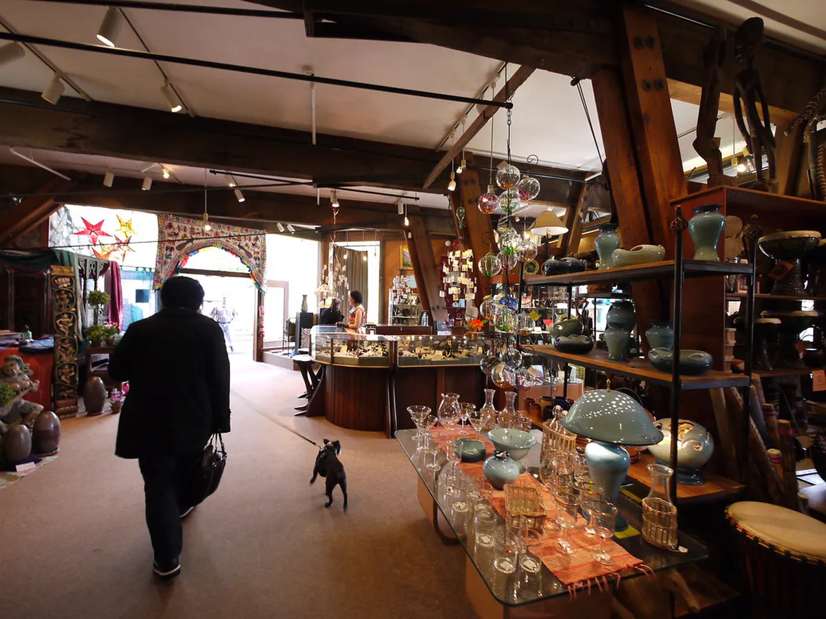 Dog-Friendly Dining in Carmel-by-the-Sea