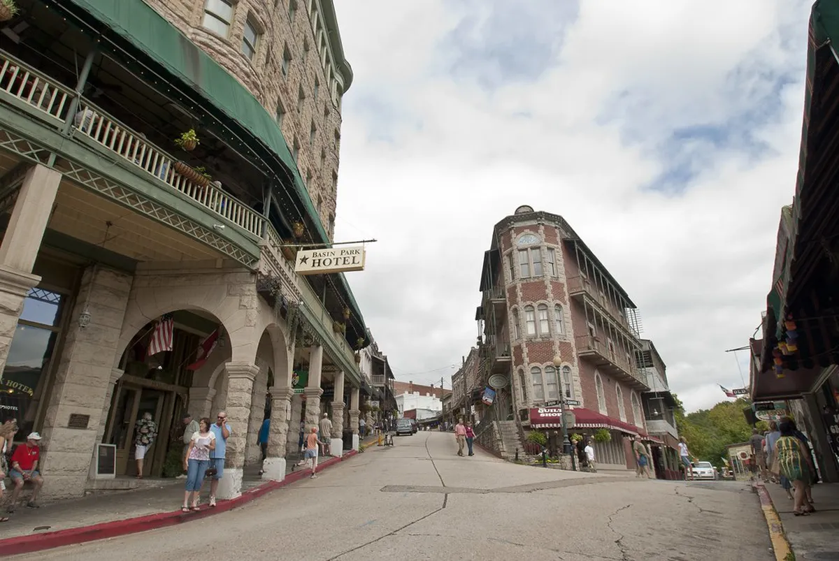 How to Get to Eureka Springs: Quick Answer in Eureka-Springs